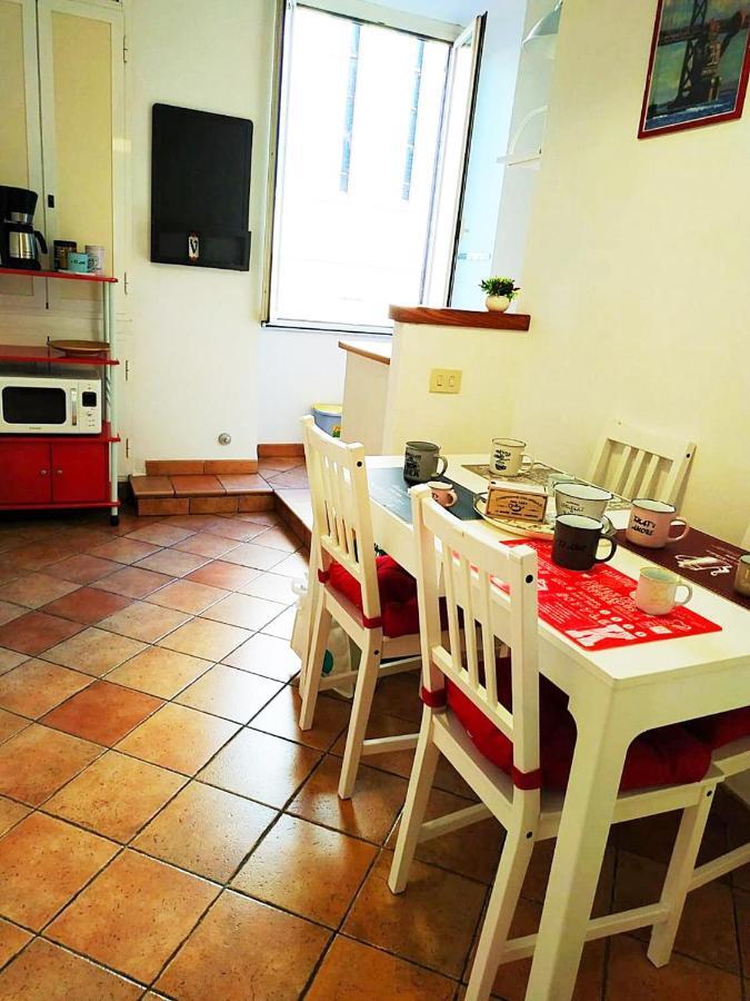 I Love Testaccio - Whole Apartment In The City Center Рим Экстерьер фото